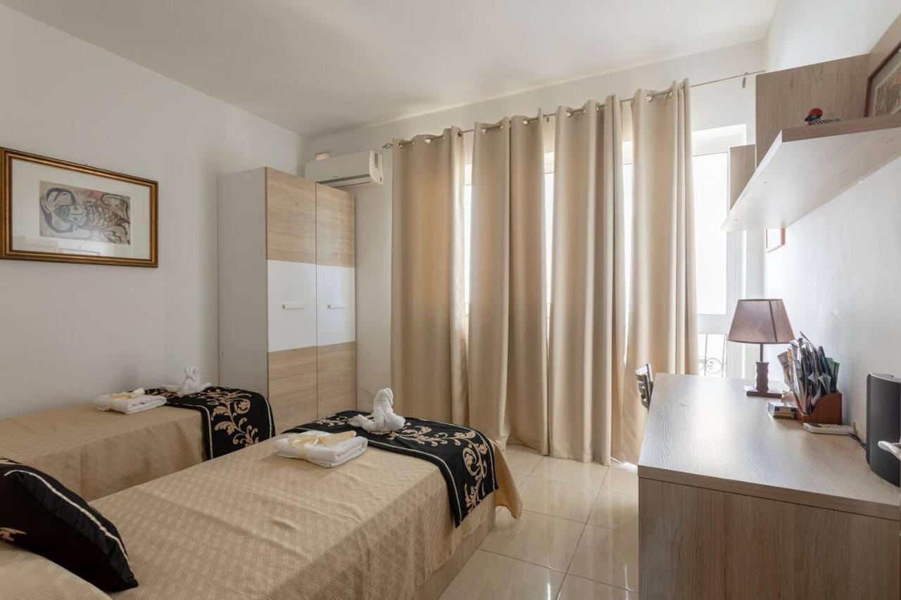 Gianni Holiday Home Pieta Bagian luar foto